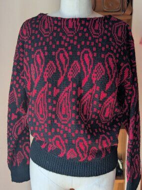 Vintage 90s EZ Spirit Black/Red Graphic Boatneck Sweater - Size Small